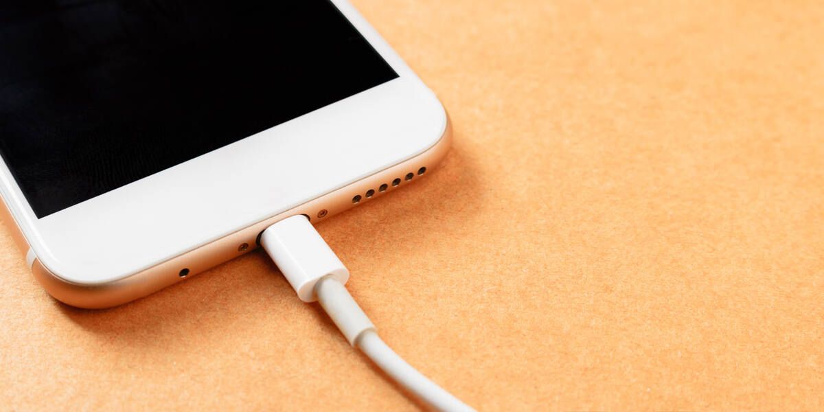 why my iphone is not charging